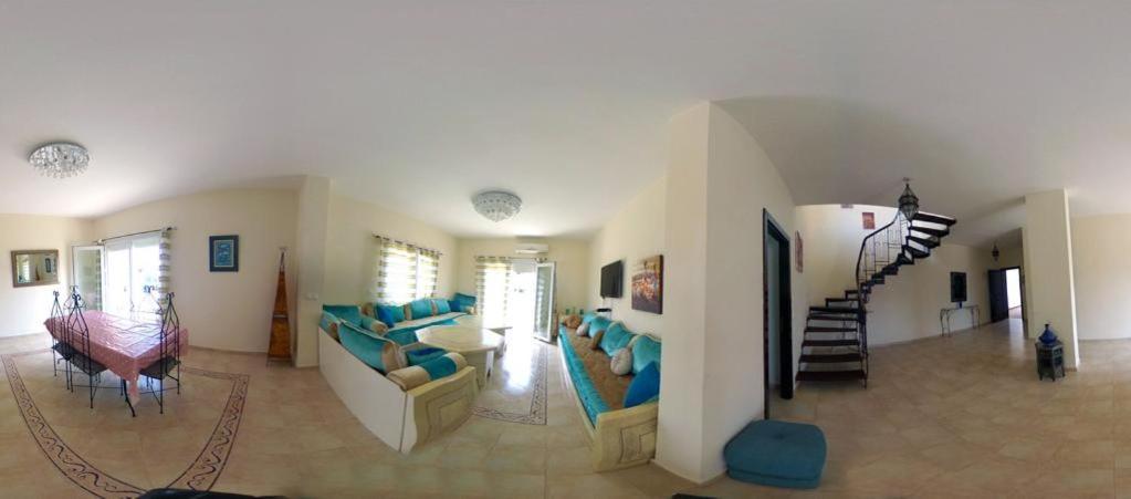 Ferienwohnung Triplex La Marina Saïdia Exterior foto