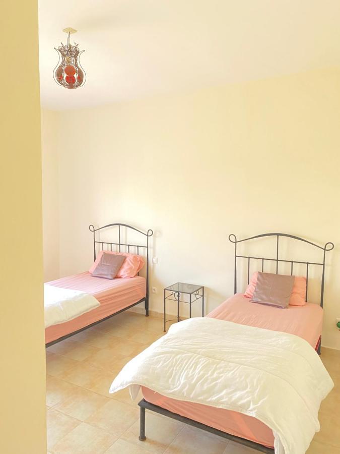 Ferienwohnung Triplex La Marina Saïdia Exterior foto
